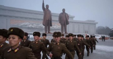 Kim Jong yabancı dizi izleyenleri idam ediyor