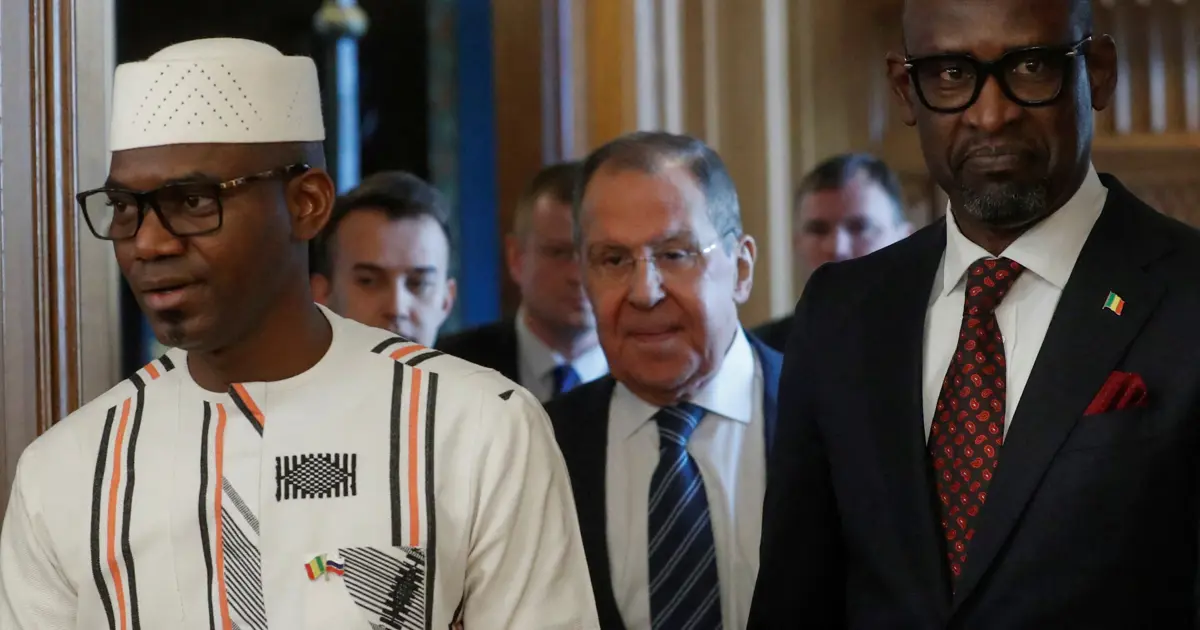 Mali Savunma Bakanı intihar saldırısında öldü