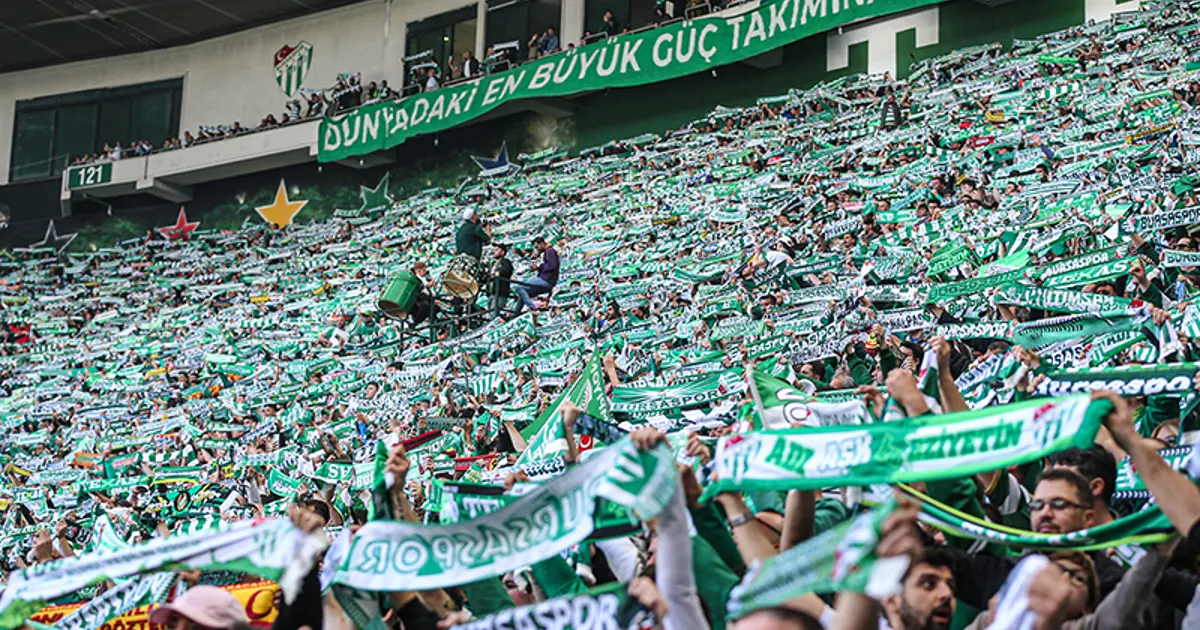 1. Lig’e yeni yükselen Bursaspor’da tek kombine kalmadı, hepsi tükendi