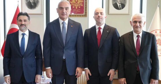 Türkiye’nin küresel erişimi için kritik zirve. Bakanlık ve THY yeni dönemi başlatıyor