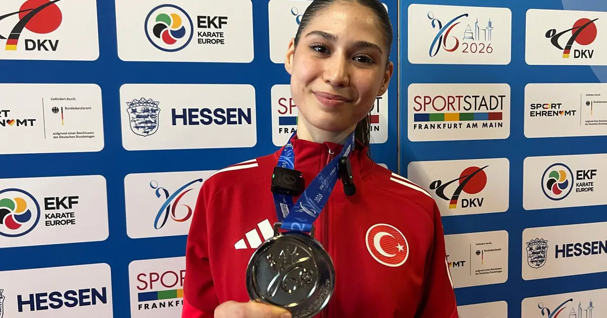 Milli sporcu Zümra Rezzan İm’den gümüş madalya