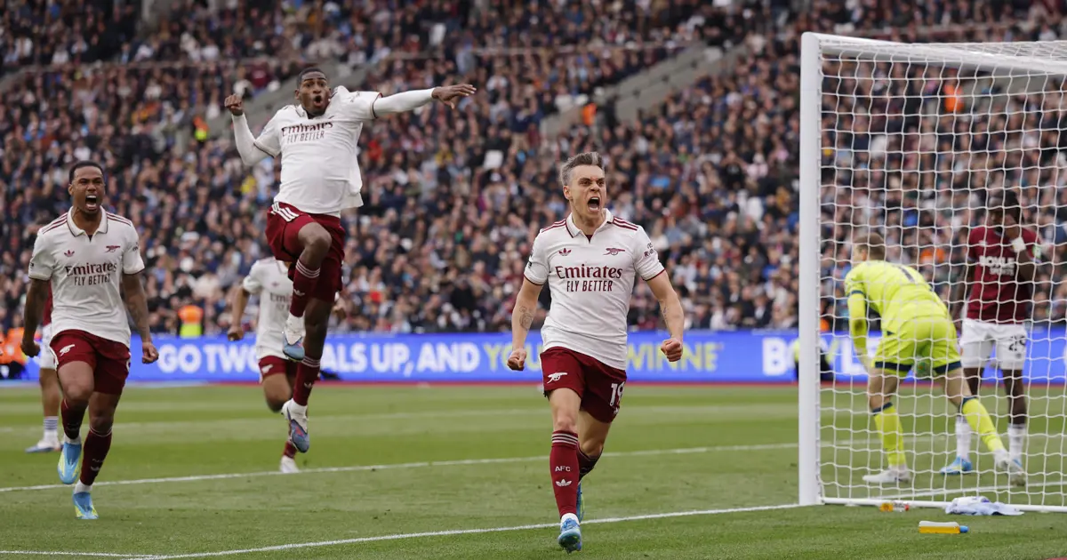 Londra derbisini kazanan Arsenal, şampiyonluğa çok yakın