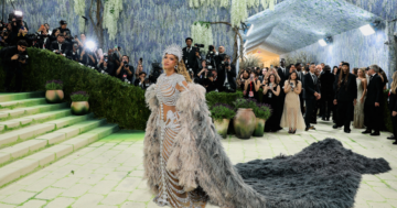 Met Gala’da ünlüler geçidi. Tema: Moda sanattır