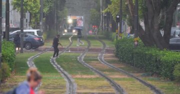 İstanbul ve İzmir’de hava ısınıyor: Sıcaklık 25 dereceyi aşacak ama öğleden sonraya dikkat