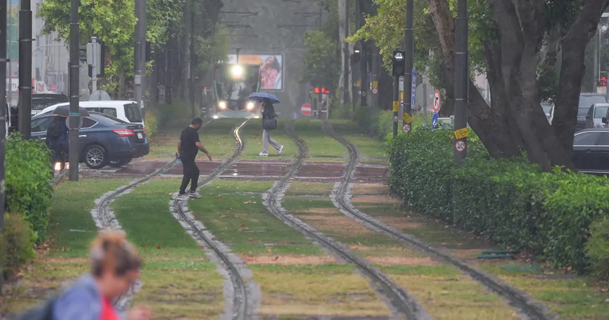 İstanbul ve İzmir’de hava ısınıyor: Sıcaklık 25 dereceyi aşacak ama öğleden sonraya dikkat