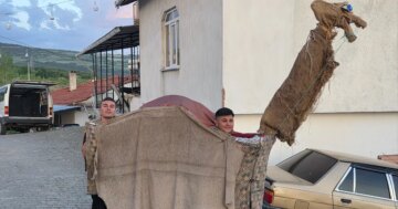 Kurban Bayramı’nın vazgeçilmezi. "Kukla Deve" geleneği asırlardır yaşatılıyor