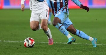 Ligin son derbisi oynanacak. Beşiktaş-Trabzonspor maçı ne zaman, saat kaçta ve hangi kanalda?