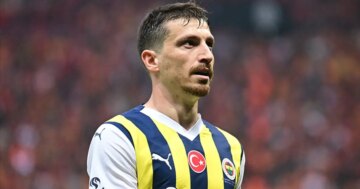 Mert Hakan Yandaş’a 12 ay hak mahrumiyeti cezası. Fenerbahçe’den açıklama