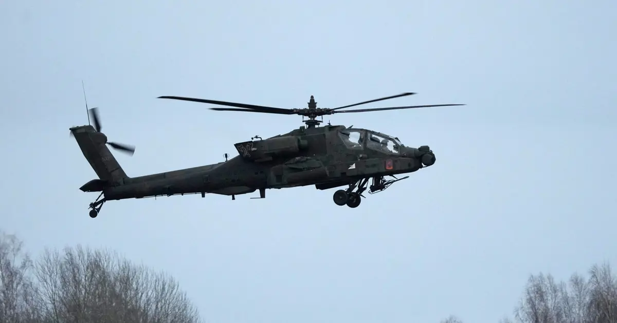 ABD’nin ilk Apache kaybı. Hürmüz’de helikopter düştü, mürettebat kurtarıldı