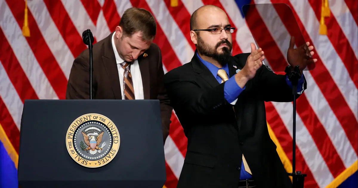 Metinleri gören son kişiydi. Trump konuştukça bahis oynadı, gelirini katladı