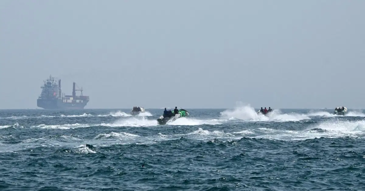 BAE’ye ait iki tanker Hürmüz Boğazı’nda hedef alındı