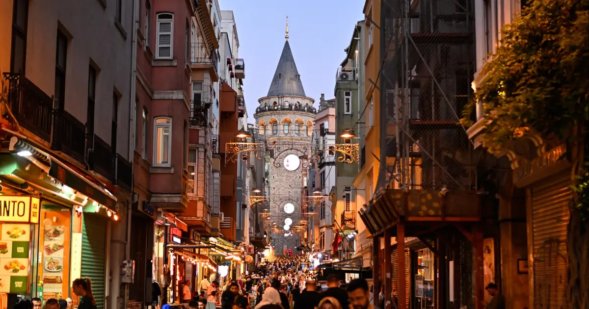 Meteorolojiden İstanbul’a gece uyarısı