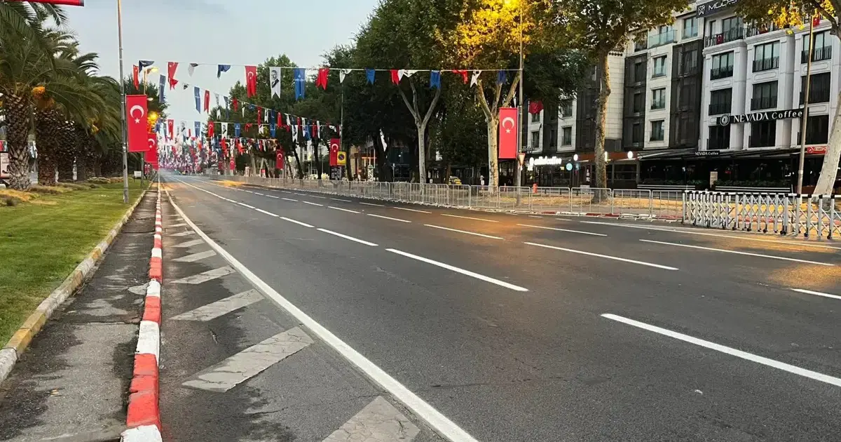 İstanbul’da pazar planı yapanlar dikkat! Üç ilçede yollar trafiğe kapanacak