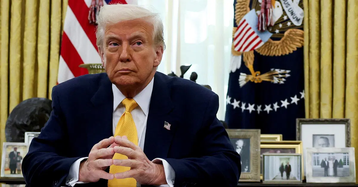 Trump, komşu ülkeleri ABD toprağı olarak gösterdi