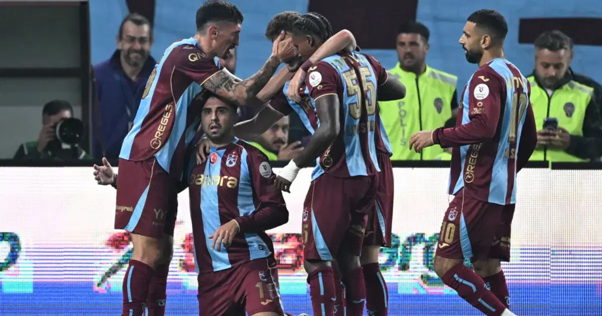 Beşiktaş ve Trabzonspor kozlarını paylaşıyor
