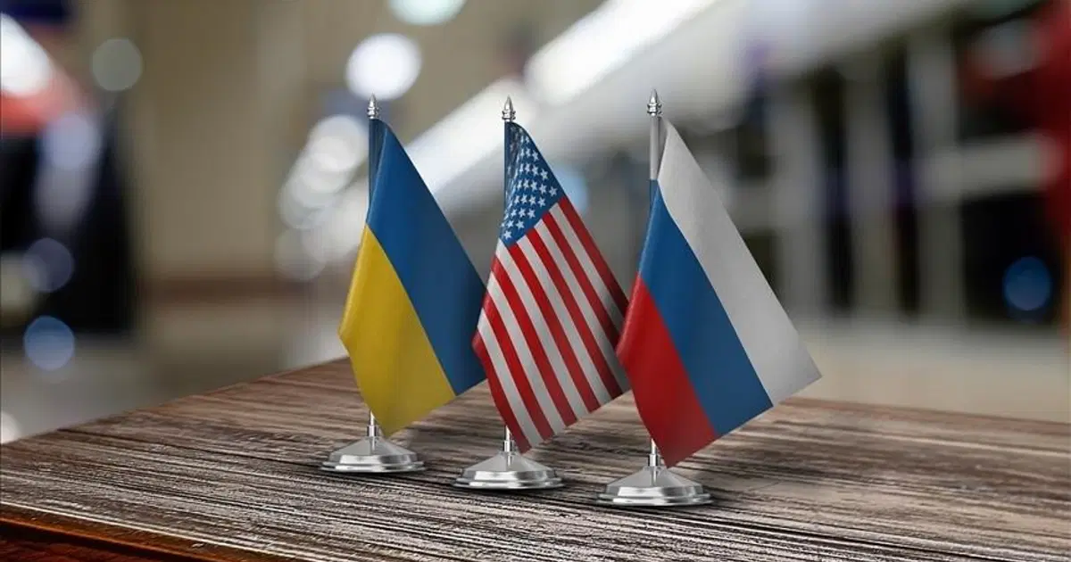Kremlin: Rusya-Ukrayna-ABD üçlü müzakerelerini kasımda yeniden başlatmaya hazırız